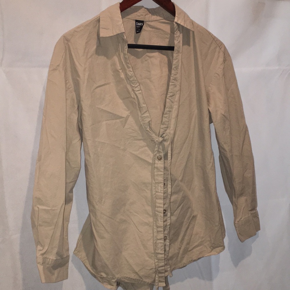 Dazy V-Neck Button Down Long Sleeve Belted Shirt | Size M